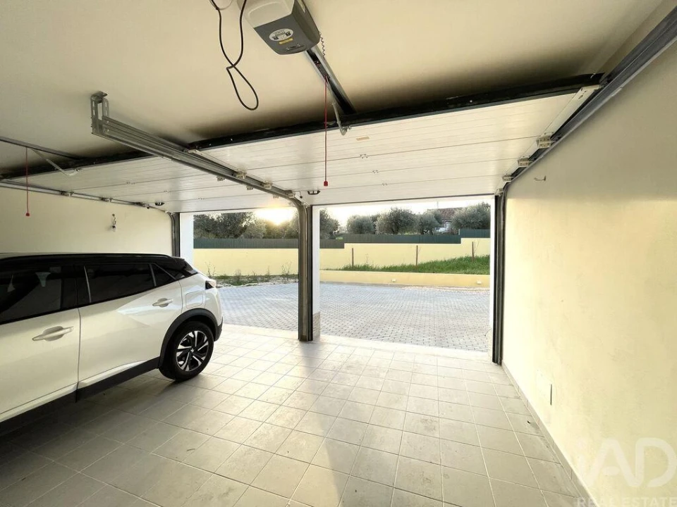 Moradia T5 para Venda em São Pedro de Tomar Foto 5