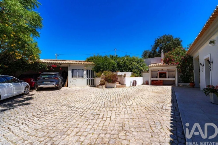 Moradia T4 para Venda em Loule (São Clemente) Foto 38