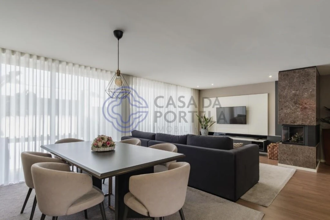 Moradia T3 para Venda em Vila Nova de Famalicão e Calendário Foto 7