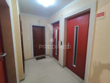 Apartamento T2 para Venda em Algueirão-Mem Martins