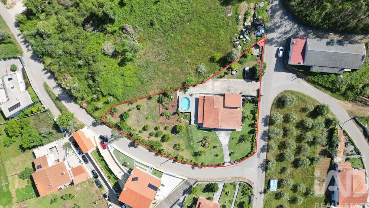 Moradia T3 para Venda em Semide e Rio Vide Foto 39