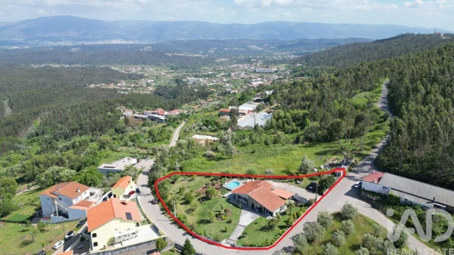 Moradia T3 para Venda em Semide e Rio Vide