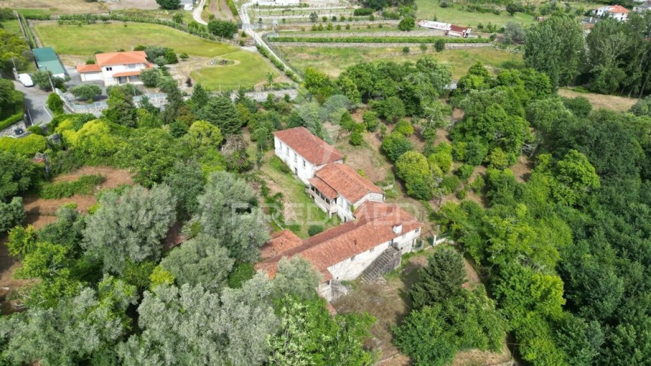 Quinta T5 para Venda em Briteiros Santo Estêvão e Donim Foto 12