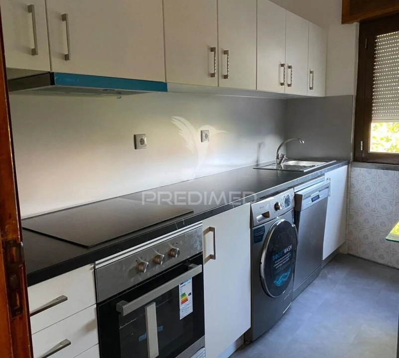 Apartamento T2 para Venda em Romeira e Várzea Foto 1