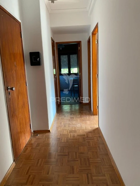 Apartamento T2 para Venda em Romeira e Várzea