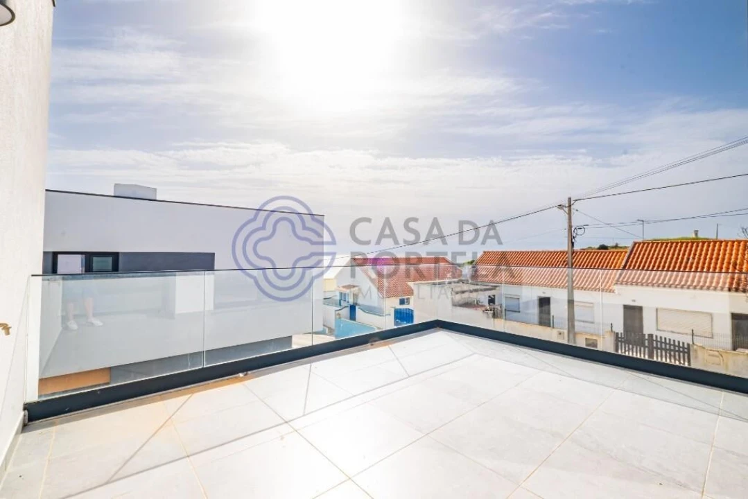 Moradia T4 para Venda em São Pedro da Cadeira Foto 41