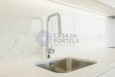 Moradia T4 para Venda em São Pedro da Cadeira