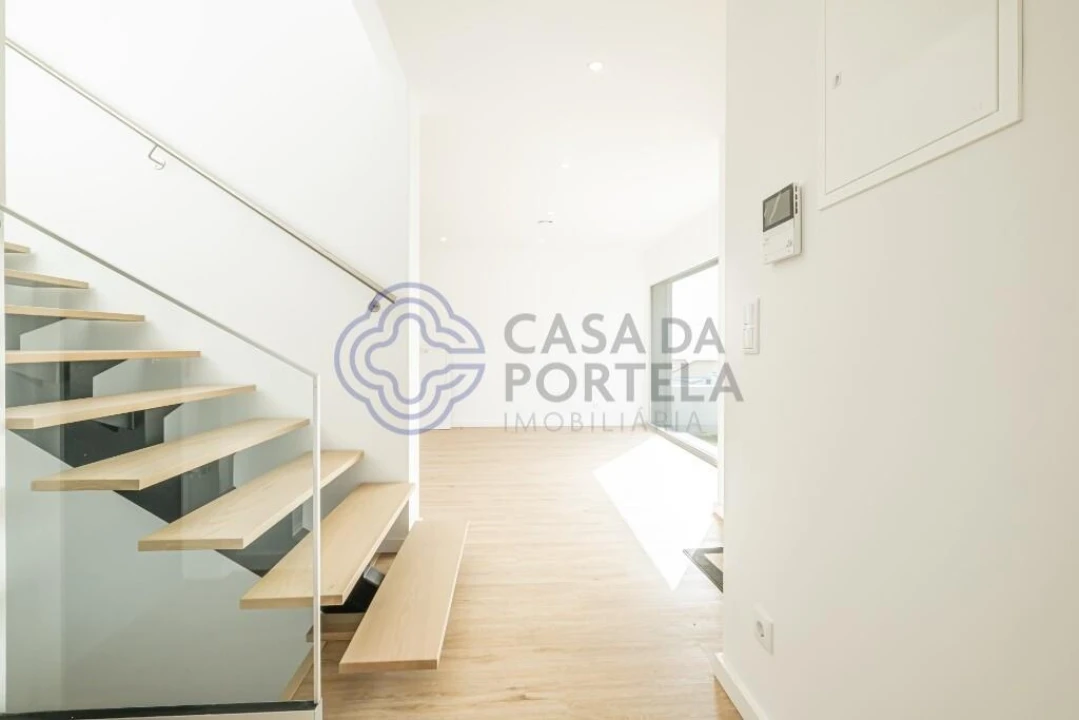 Moradia T4 para Venda em São Pedro da Cadeira Foto 22