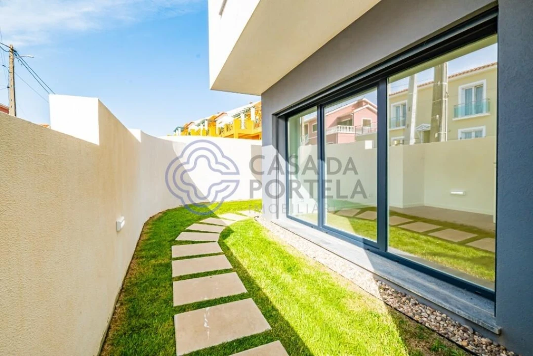 Moradia T4 para Venda em São Pedro da Cadeira Foto 20