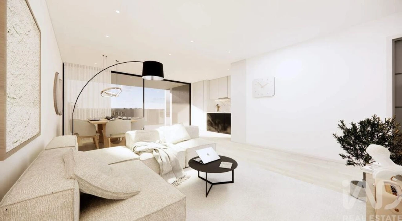 Apartamento T3 para Venda em Fânzeres e São Pedro da Cova Foto 5