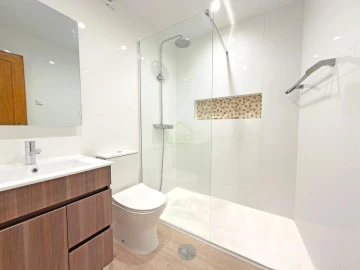 Apartamento T2 para Venda em Póvoa de Varzim, Beiriz e Argivai