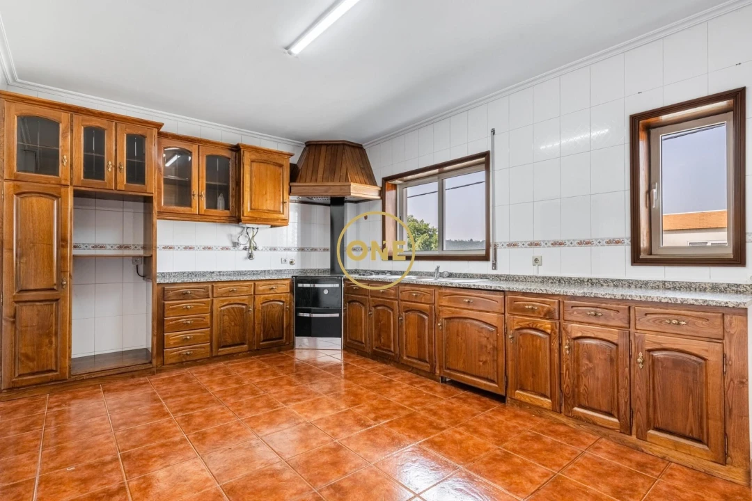 Apartamento T3 para Venda em Gondifelos, Cavalões e Outiz Foto 6