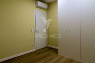 Apartamento T1 para Venda em Ermesinde