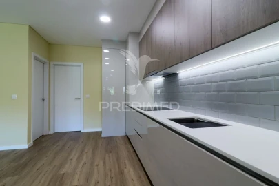 Apartamento T1 para Venda em Ermesinde