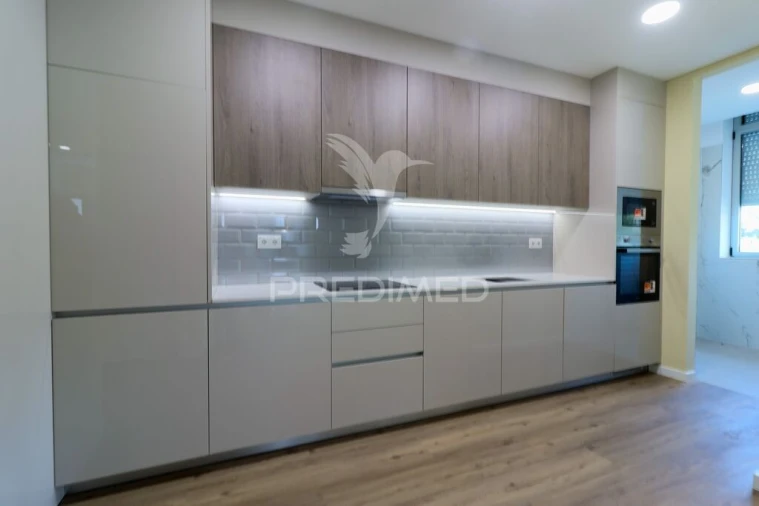 Apartamento T1 para Venda em Ermesinde Foto 4