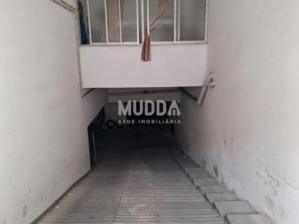 Garagem para Venda em Caldas da Rainha - Santo Onofre e Serra do Bouro Foto 4