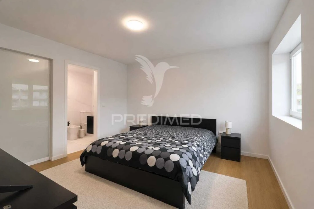 Apartamento T3 para Venda em Vila Verde e Barbudo Foto 11