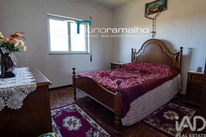 Moradia T5 para Venda em Vascoveiro