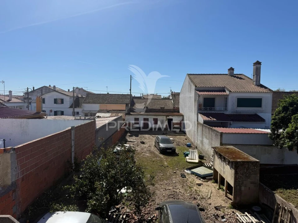 Moradia T3 para Venda em Benfica do Ribatejo Foto 9