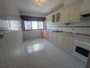 Apartamento T2 para Venda em Algueirão-Mem Martins