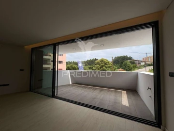 Apartamento T3 para Venda em Gondomar (São Cosme), Valbom e Jovim