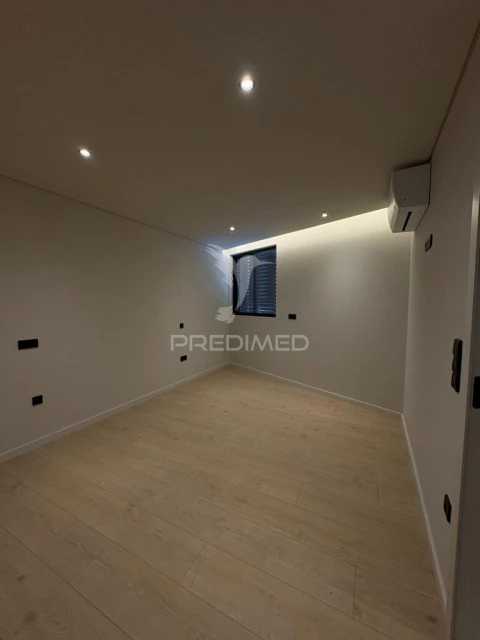 Apartamento T3 para Venda em Gondomar (São Cosme), Valbom e Jovim