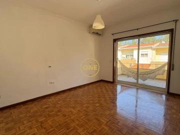 Moradia T3 para Venda em Fradelos