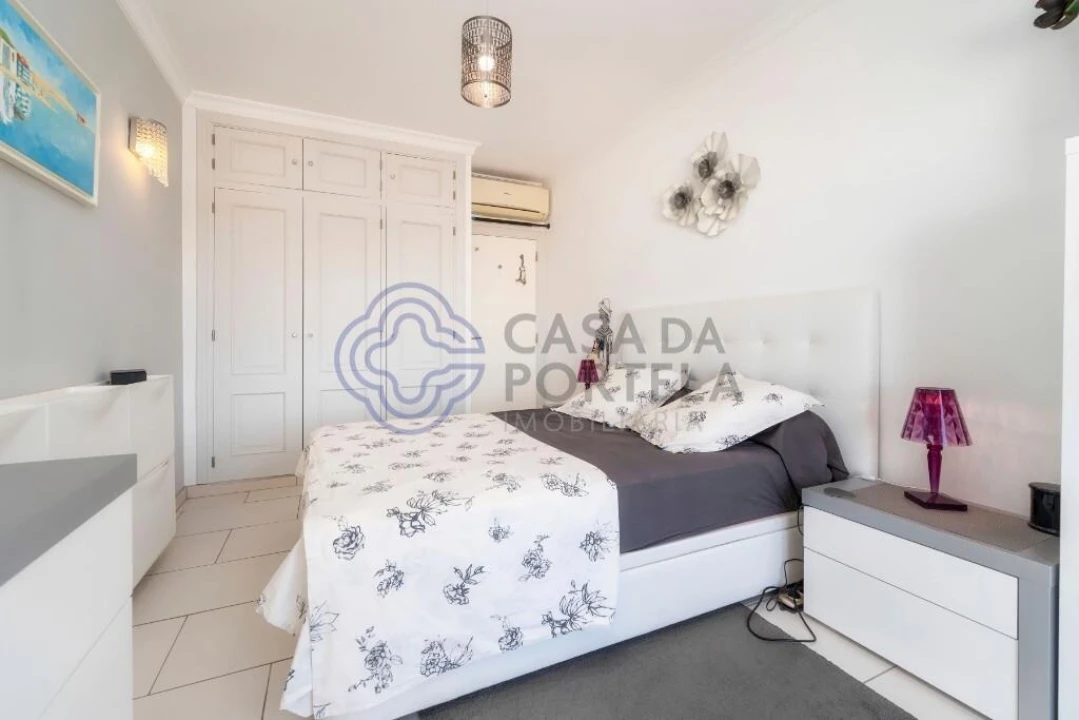Apartamento T1 para Venda em Quarteira Foto 19