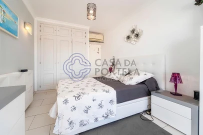 Apartamento T1 para Venda em Quarteira