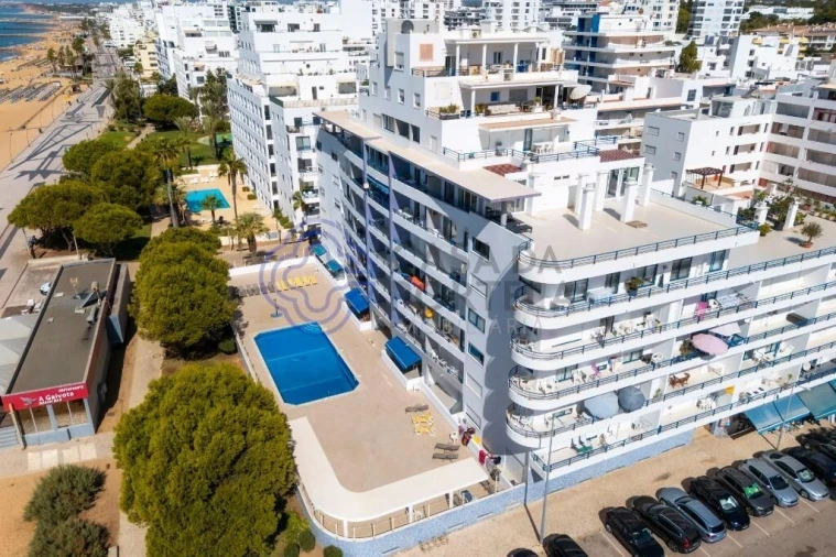 Apartamento T1 para Venda em Quarteira Foto 33
