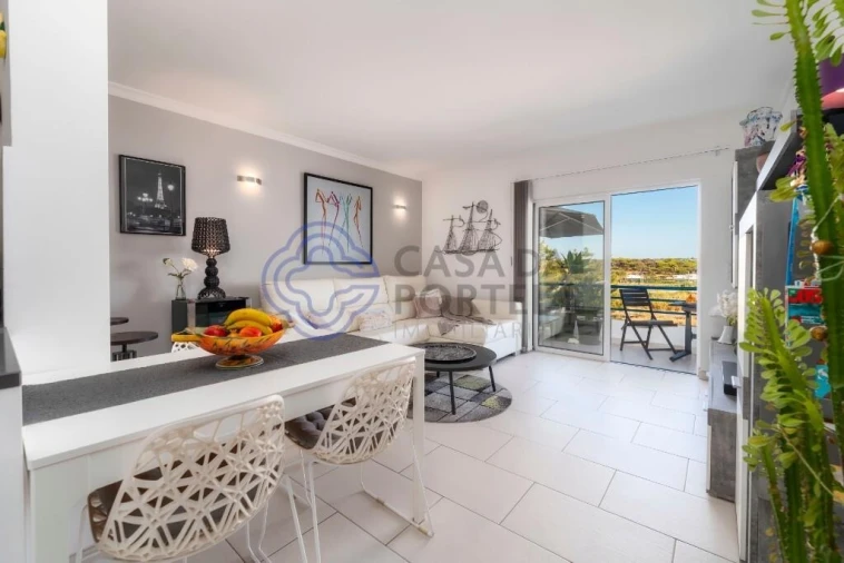 Apartamento T1 para Venda em Quarteira Foto 7