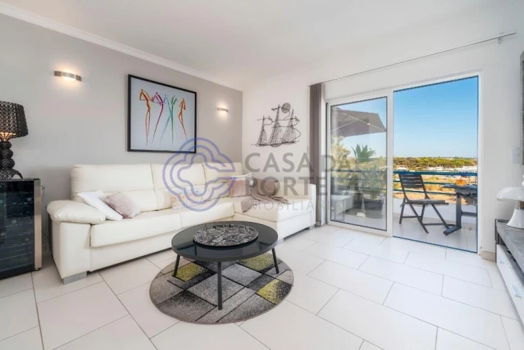 Apartamento T1 para Venda em Quarteira Foto 6