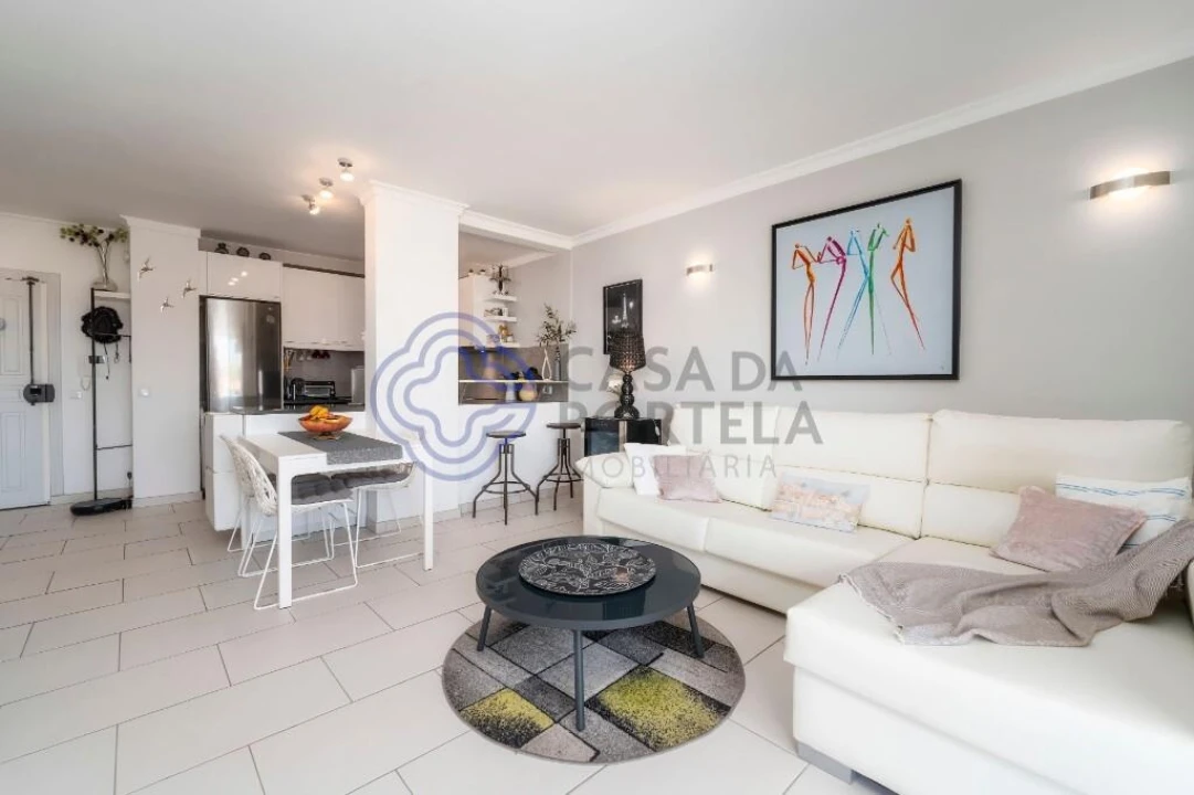 Apartamento T1 para Venda em Quarteira Foto 8