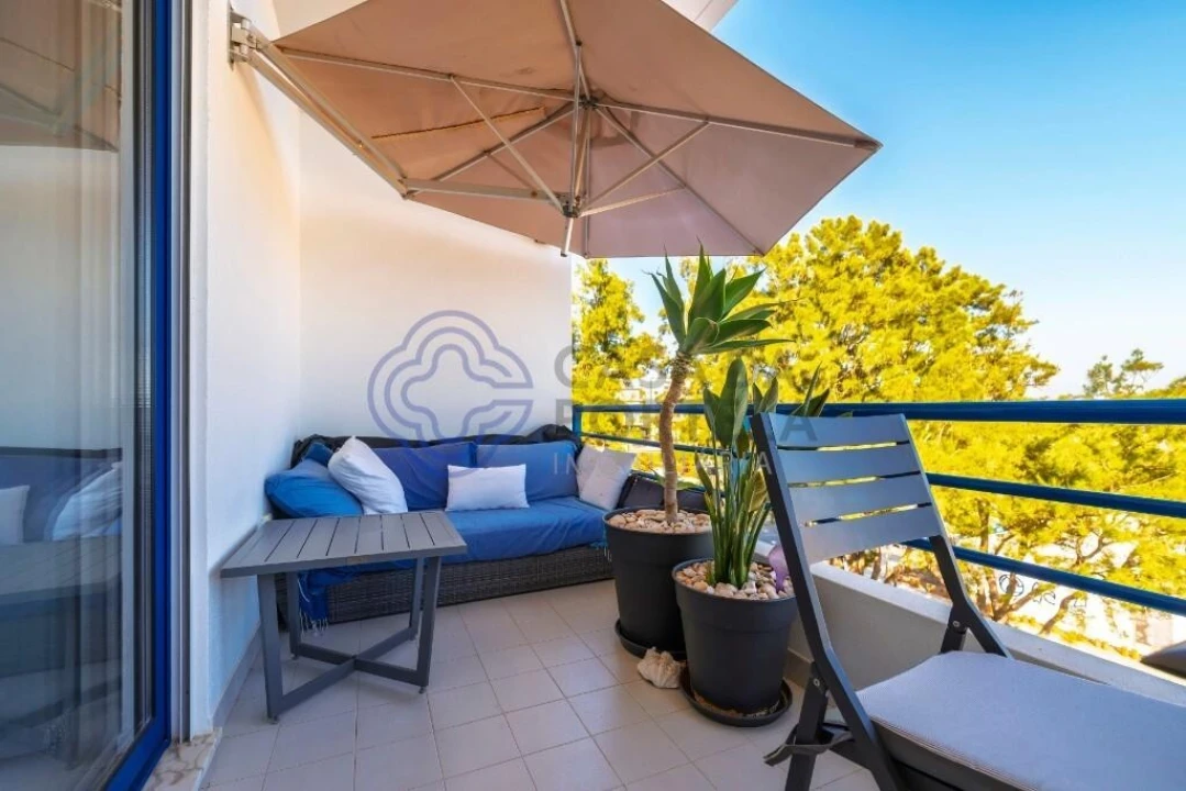 Apartamento T1 para Venda em Quarteira Foto 3