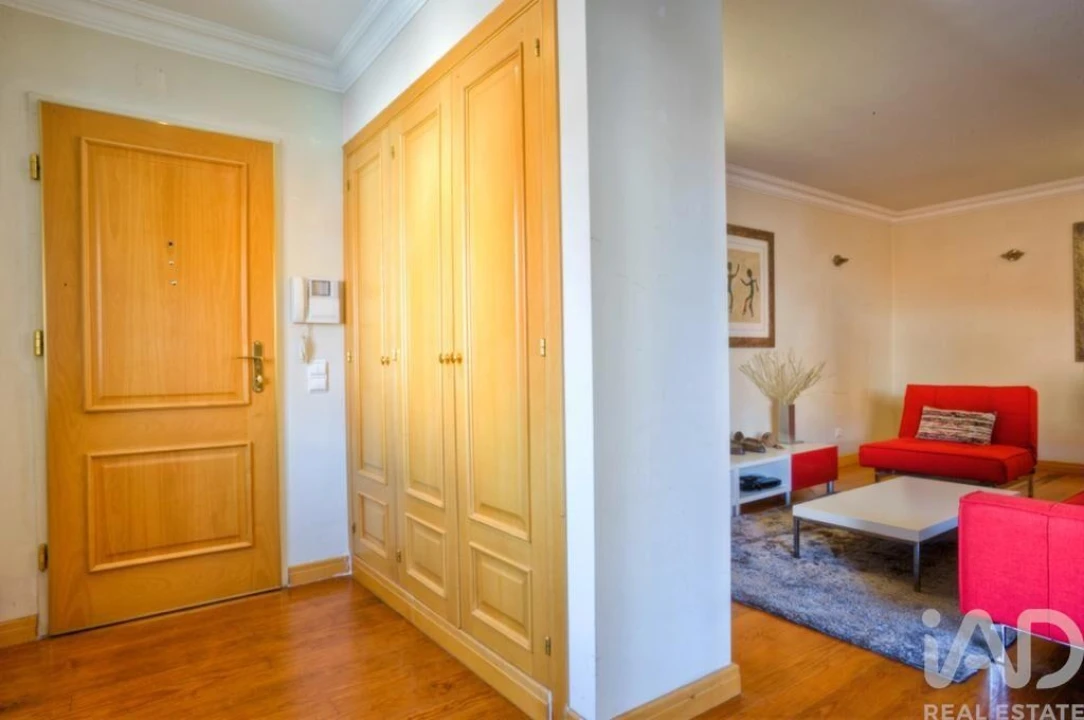 Apartamento T2 para Venda em Cascais e Estoril Foto 3