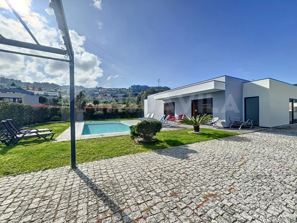 Moradia T3 para Venda em Caminha (Matriz) e Vilarelho Foto 1