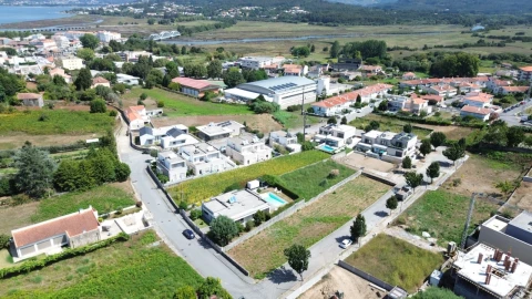 Moradia T3 para Venda em Caminha (Matriz) e Vilarelho