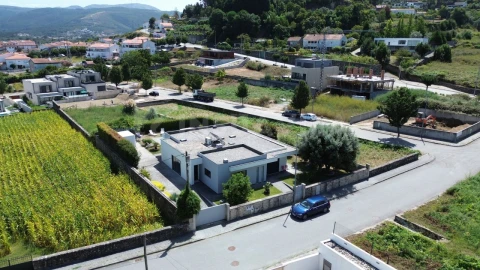 Moradia T3 para Venda em Caminha (Matriz) e Vilarelho