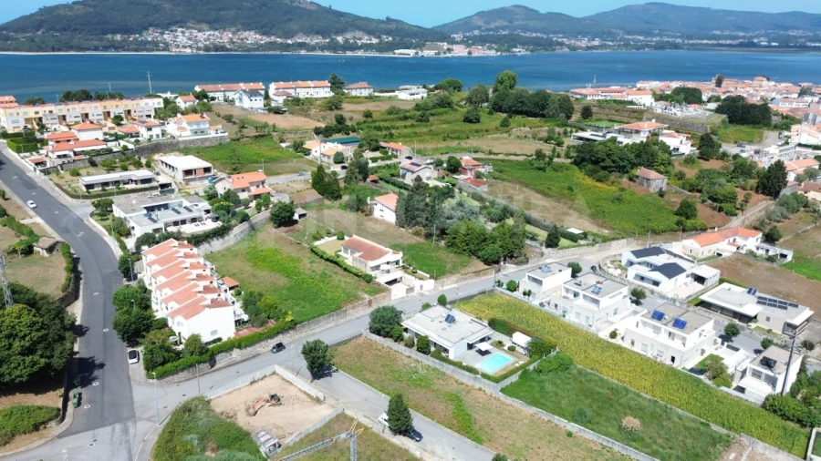 Moradia T3 para Venda em Caminha (Matriz) e Vilarelho Foto 37