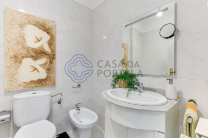Apartamento T3 para Venda em Perafita, Lavra e Santa Cruz do Bispo