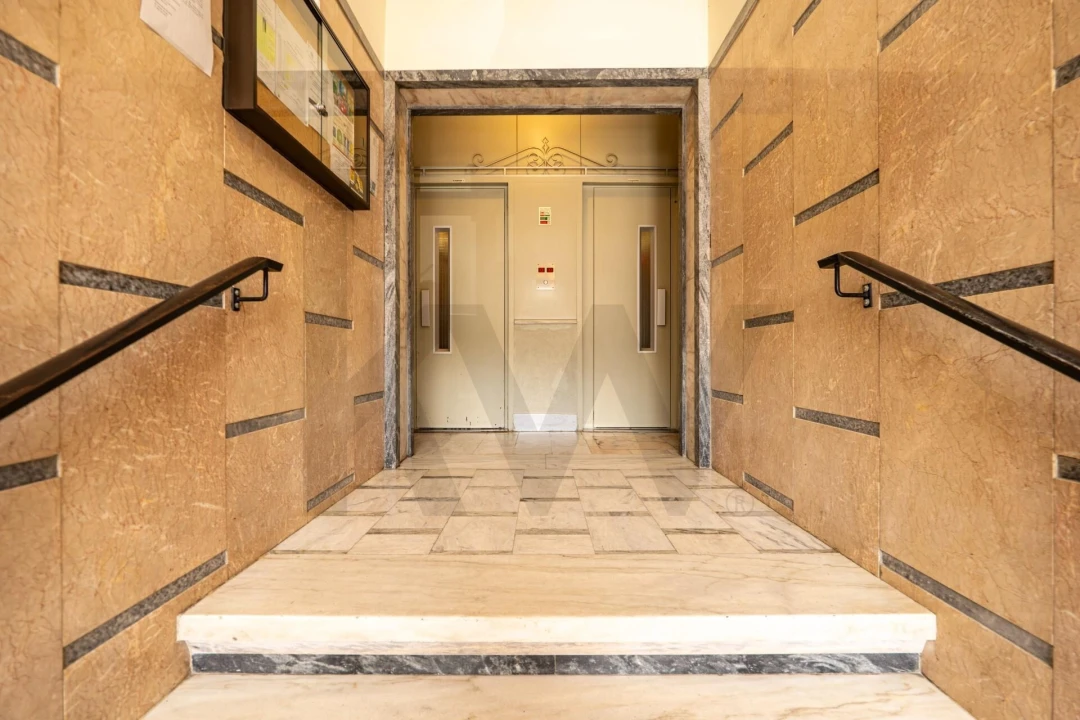 Apartamento T2 para Venda em Benfica Foto 21