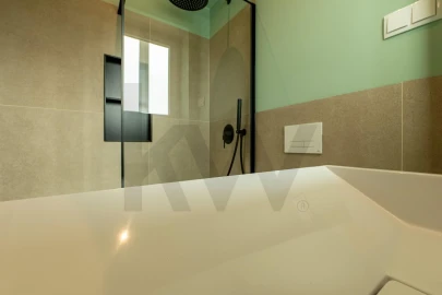Apartamento T2 para Venda em Benfica