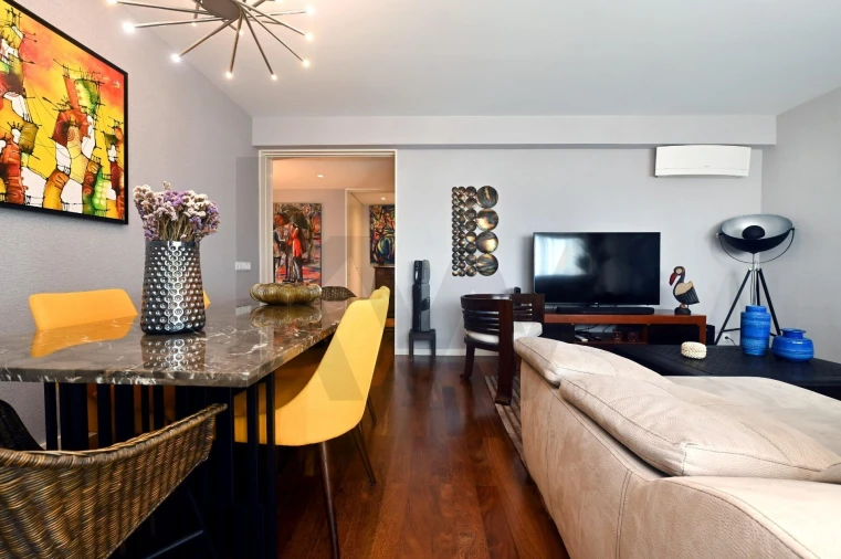 Apartamento T2 para Venda em Parque das Nações Foto 12