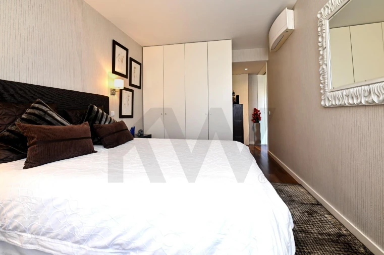 Apartamento T2 para Venda em Parque das Nações Foto 19