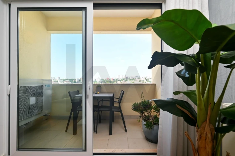 Apartamento T2 para Venda em Parque das Nações Foto 16