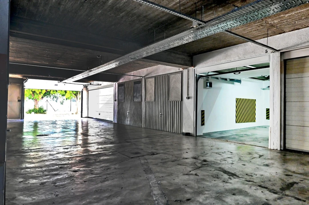 Apartamento T2 para Venda em Parque das Nações Foto 27
