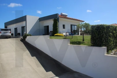 Moradia T4 para Venda em Santo Isidoro