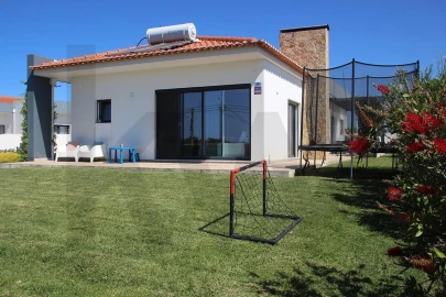 Moradia T4 para Venda em Santo Isidoro