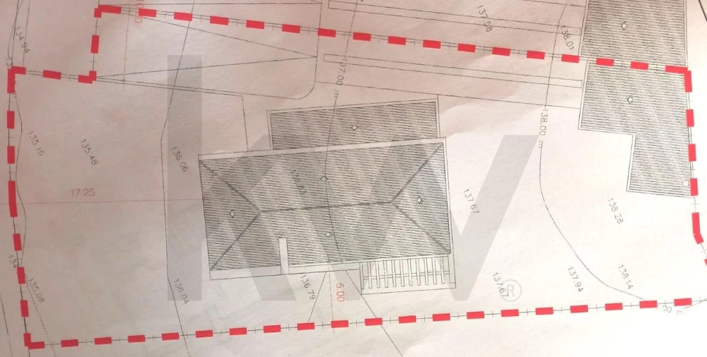 Moradia T4 para Venda em Santo Isidoro Planta 2