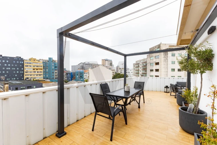 Apartamento para Venda em Cedofeita, Santo Ildefonso, Sé, Miragaia, São Nicolau e Vitória Foto 23